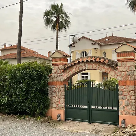 La Provence Єр