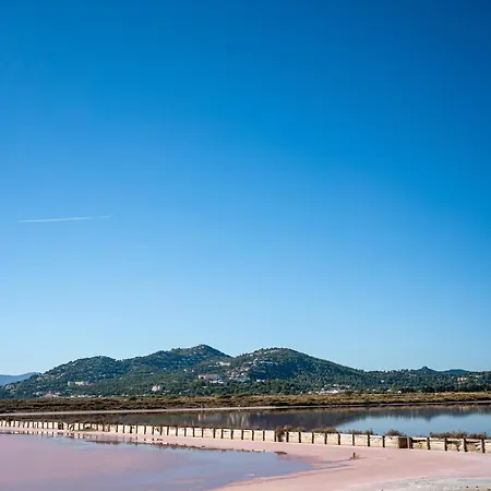 Апартаменти La Provence Єр